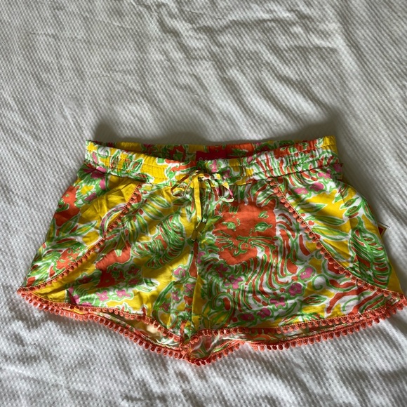 Lilly Pulitzer For Target High Waist Shorts in Yellow and Orange - Picture 1 of 9